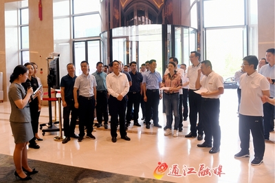孫輝帶隊督導天府旅游名縣創建工作，全面提升旅游咨詢服務水平